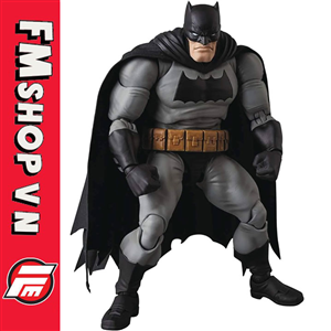 (2ND) MAFEX BATMAN - THE DARK KNIGHT RETURNS (BLACK)