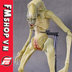 (2ND) NECA ALIEN RESURRECTION DELUXE NEWBORN