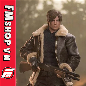 (2ND) PATRIOT STUDIOS RESIDENT EVIL 4 LEON