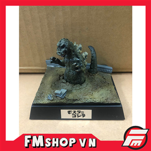 (JPV) BANDAI 2000 GODZILLA VS MOTHRA DIORAMA BY YUJI SAKAI 3
