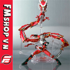 SHF KAMEN RIDER RYUKI & DRAGREDER FAKE