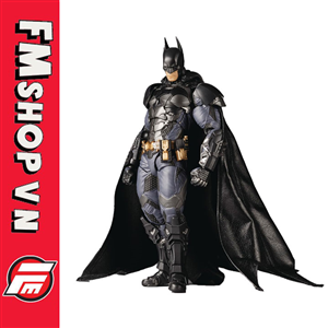 (NEW) REVOLTECH BATMAN ARKHAM KNIGHT BL