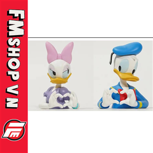 (NEW) SOAP STUDIO DONALD & DAISY DUCK LOVE HAND