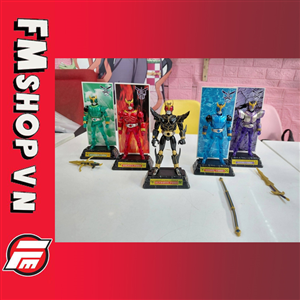(NO BOX) SET SHS KUUGA ULTIMATE + 4 KUUGA CLEAR VER