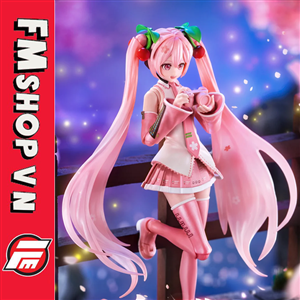 BLOKEES 002 FANTASTICS SAKURA MIKU