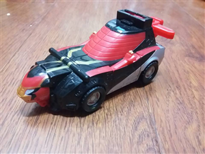 FIGURE BUSTER ACE RED CAR