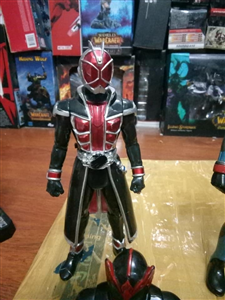 FIGURE KAMEN RIDER WIZARD CÓ LED