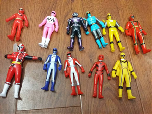 FIGURE SENTAI CỠ NHỎ