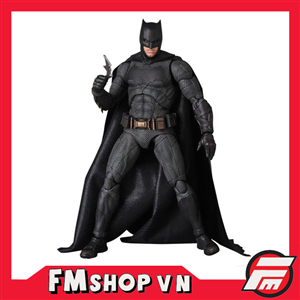 MAFEX BATMAN JUSTICE LEAGUE VER FAKE