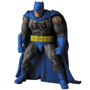 [PRE ORDER]MAFEX BATMAN THE D.KNIGHT TRIUMPHANT (JAPAN VER)