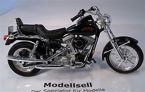 1:18 MAISTO MOTORCYCLE 91 FXDB STUGIS