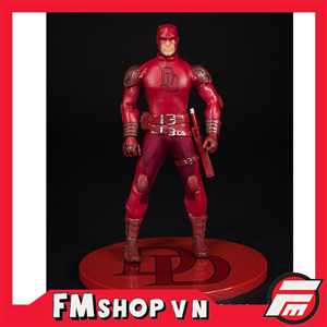 MEZCO DAREDEVIL FAKE