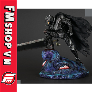 PVC BERSERK CAPES GUTS FAKE