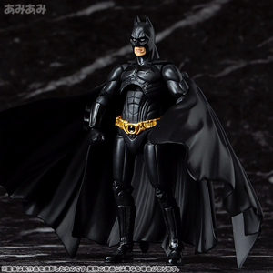 REVOLTECH BATMAN DARK KNIGHT FAKE