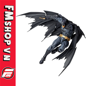 REVOLTECH BATMAN FAKE