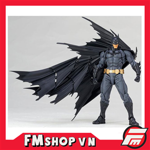 REVOLTECH YAMAGUCHI BATMAN REMAKE
