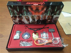 SET MÓC KHÓA AVENGERS AOU MÀU BẠC