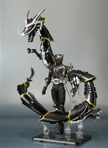 SHF KAMEN RIDER RYUGA LIKE NEW (JPV)