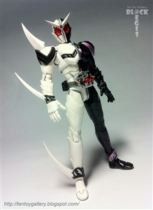 SHF KAMEN RIDER W FANG JOKER LIKE NEW