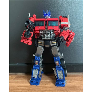 SS38 GOD OF WAR AUTOBOT APEX OPTIMUS