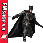 (NEW) MAFEX 064 BATMAN TACTICAL SUIT VER FAKE