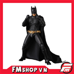 MAFEX BATMAN BEGINS FAKE