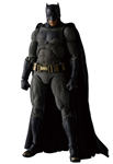 MAFEX BATMAN BVS FAKE