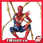MAFEX IRON SPIDER INFINITY WAR FAKE