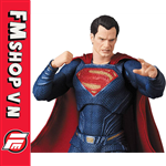MAFEX SUPERMAN FAKE