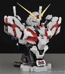 MODEL KIT HEAD UNICORN GUNDAM HEAD BUST 1/35