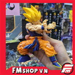 PVC GOKU KAMEHAMEHA FAKE