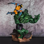 PVC HULK VS WOLVERINE FAKE