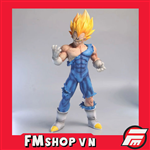 PVC VEGETA MAJIN BATTLE DAMAGE 30CM FAKE