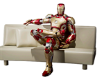 SHF IRON MAN MK42 FAKE + SOFA