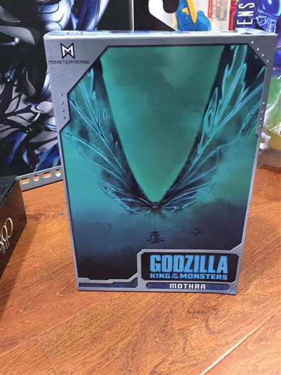 Mua bán NECA MOTHRA POSTER VERSION