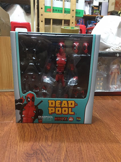 Mua bán MAFEX 082 DEADPOOL (GURIHIRU ART VER)