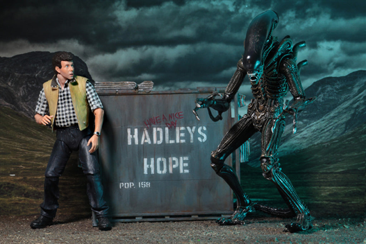 Mua bán NECA XENOMORPH WARRIOR & CARTER J BURKE