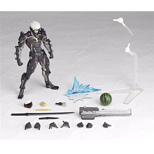 Mua bán REVOLTECH METAL GEAR RISING RAIDEN FAKE ( ĐEN)