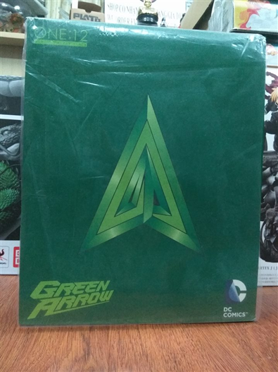 Mua bán MEZCO GREEN ARROW FAKE