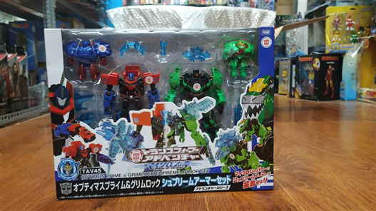 Mua bán TRANSFORMER OPTIMUS PRIME & GRIMLOCK SUPREME ARMOR SET