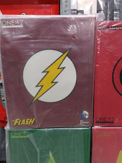 Mua bán MEZCO FLASH FAKE