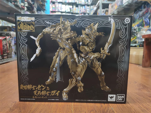 Mua bán MAKAI KADO GARO FLAME BLADE KNIGHT ZEN & GUY GOLD VER 2ND