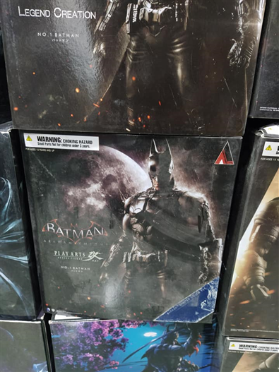 Mua bán PLAY ARTS KAI BATMAN ARKHAM KNIGHT LIMITED COLOR FAKE