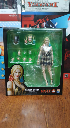 Mua bán MAFEX 042 HARLEY QUINN (DRESS VER) LIKE NEW (JPV)