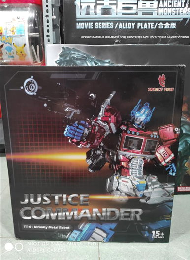 Mua bán TRANSFORMER OPTIMUS JUSTICE COMMANDER TRYACE TOYS TT01