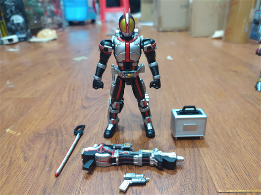 Mua bán FFR KAMEN RIDER HESEI RIDER (KUUGA-KIVA) (JPV)