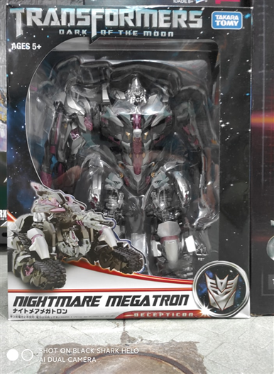 Mua bán TRANSFORMER NIGHTMARE MEGATRON LEADER CLASS KO