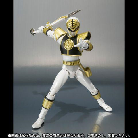 Mua bán SHF SABAN’S WHITE RANGER LIKE NEW