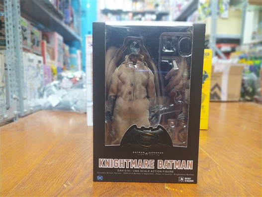 Mua bán BEAST KINGDOM KNIGHTMARE BATMAN