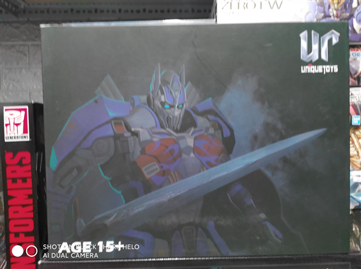 Mua bán TRANSFORMERS OPTIMUS UT R-02D